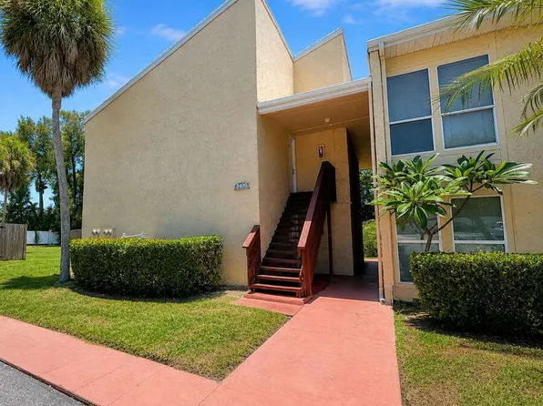 3409 Clark Rd, Sarasota, FL