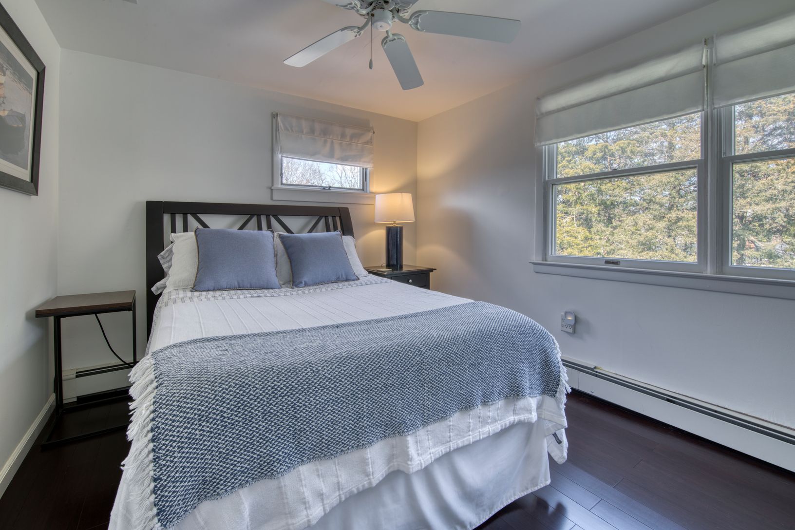 2nd floor guest room has a Queen bed