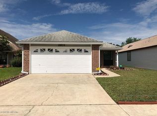 2904 Lantana Lakes Dr E, Jacksonville, FL 32246