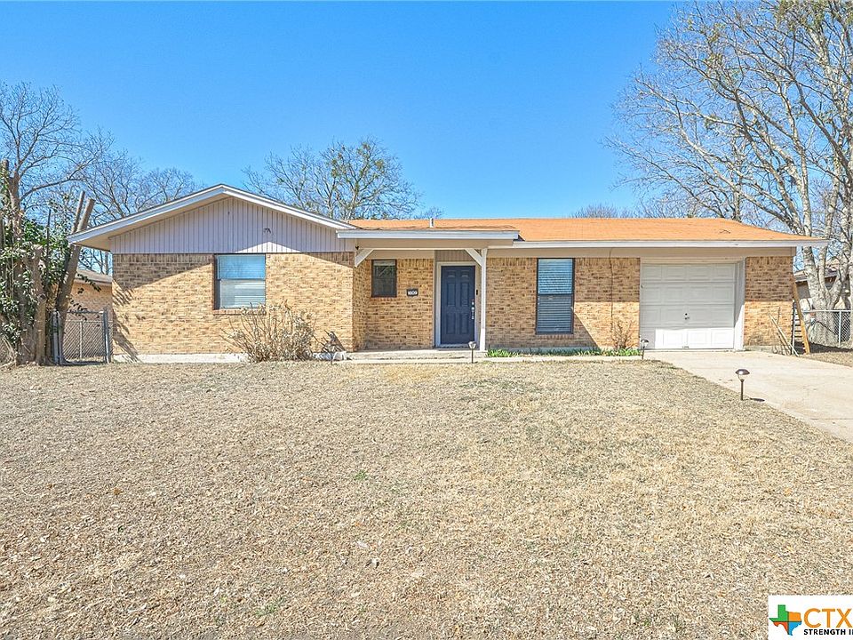1st image of 1809 Clarawood Dr