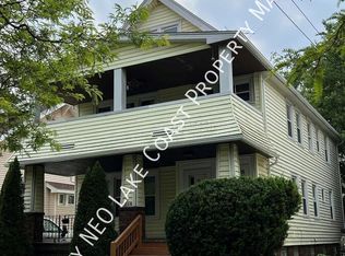 1614 Larchmont Ave, Lakewood, OH 44107