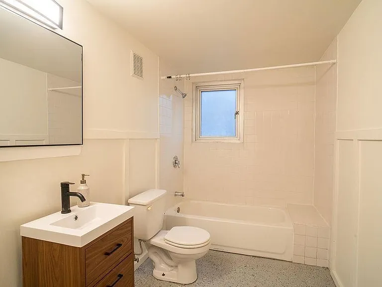 15 Burbank Dr SW #3 — Photo 9