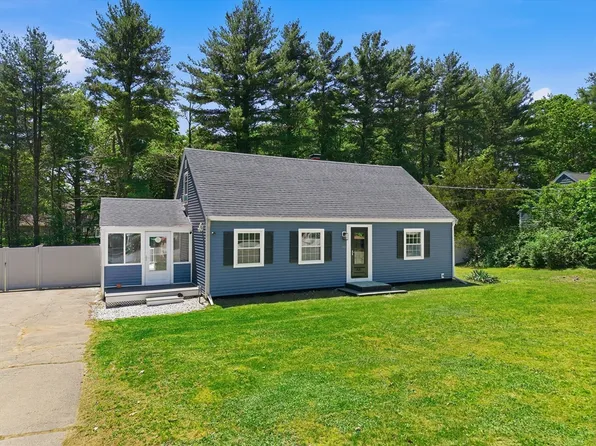 391 W Pond St, Bridgewater, MA 02324