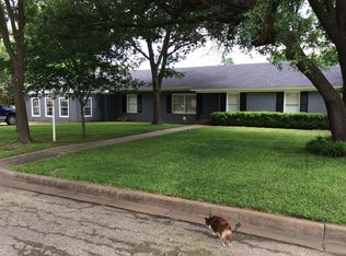 3220 Live Oak Ave, Waco, TX 76708