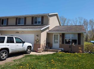 1751 Cabinet Maker Ct, Green Bay, WI 54303