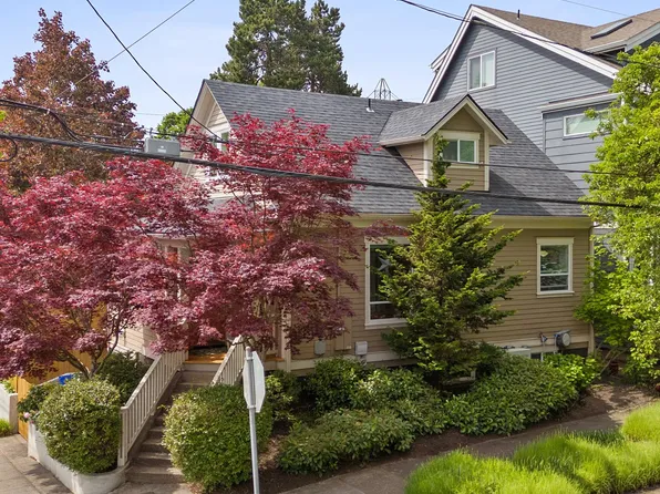 537 SE Spokane St, Portland, OR 97202