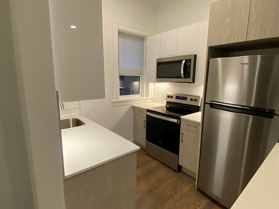 1st image of 102 Queensberry St APT 12