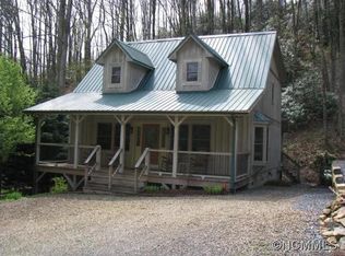 31 Trapper Ln, Waynesville, NC 28785