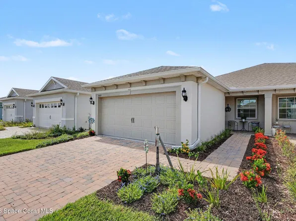 8868 Splashing Dr, Melbourne, FL 32940