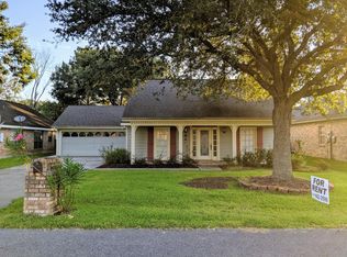 119 Pleasant View Dr, Lafayette, LA 70503