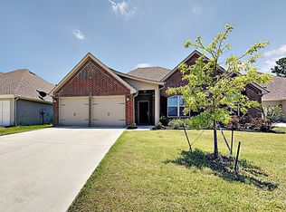 317 Bluffside Trl, Fort Worth, TX 76126