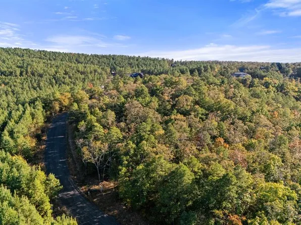 215 Sierra Vista Trl, Broken Bow, OK 74728