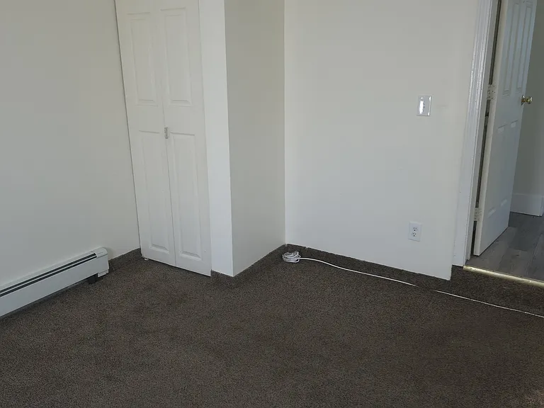 75-77 Chestnut St #75 — Photo 14