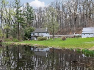 1224 Hilltop Rd, Chester Springs, PA 19425