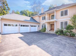 25 Riverview Rd, Irvington, NY 10533