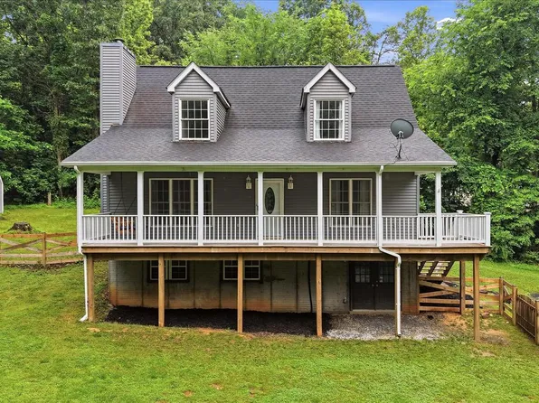 348 Pine Shores Dr, Front Royal, VA 22630