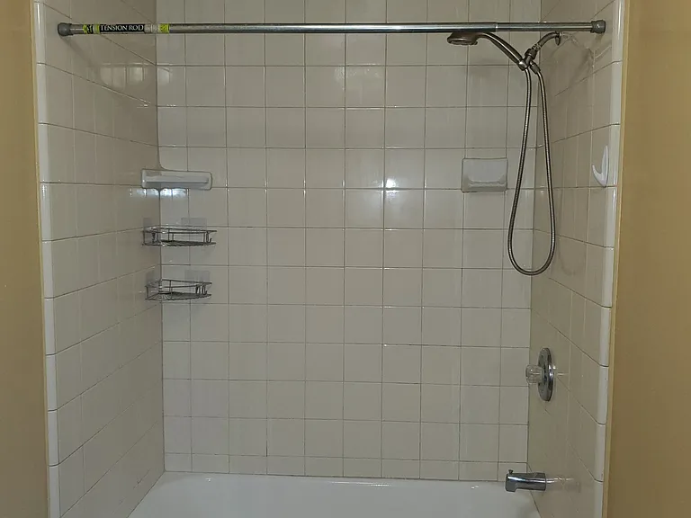 2747 E Hampton Way — Photo 11