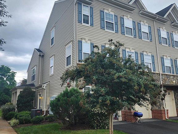 2nd image of 11140 Wortham Crest Cir