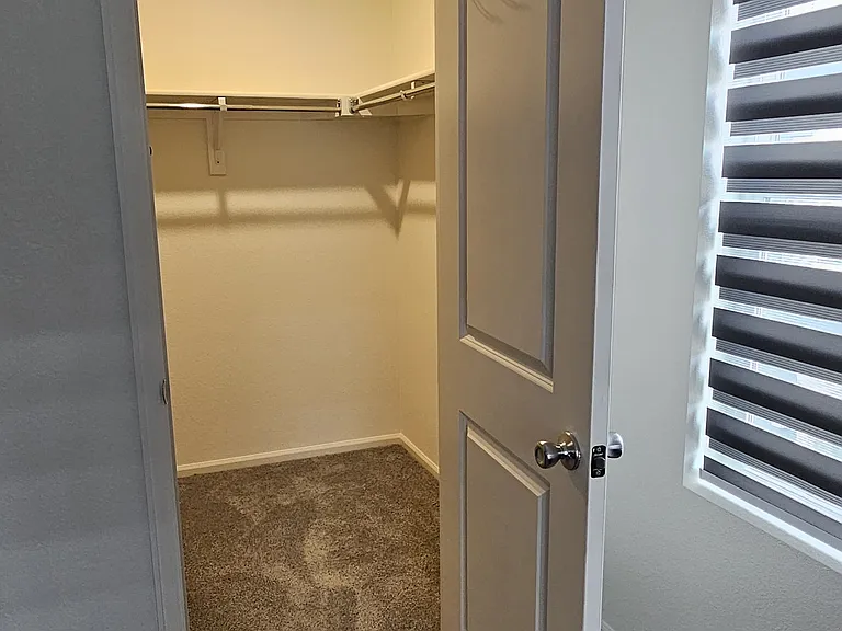 5768 N Killarney Way — Photo 6