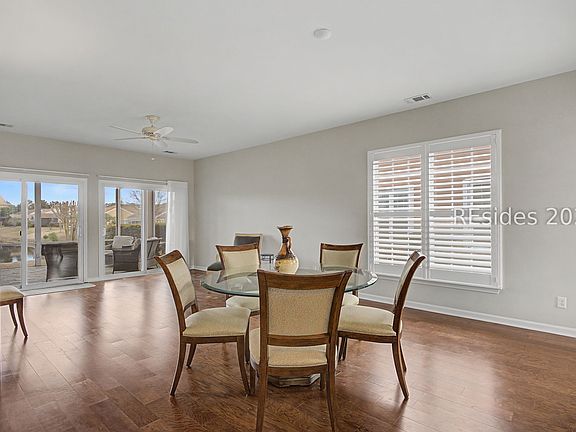 5th image of 75 Spring Beauty Dr