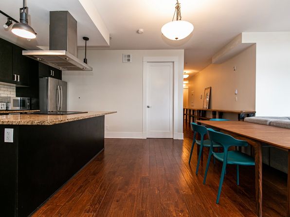 538 Yates St #401, Victoria, BC V8W 1K8