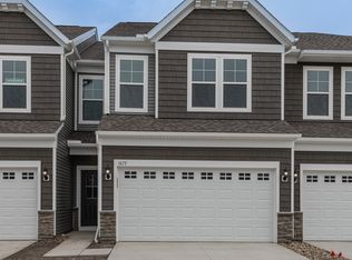 1673 Merlot Ln, Westlake, OH 44145