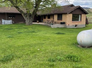 785 Mission Rd, Cascade, MT 59421