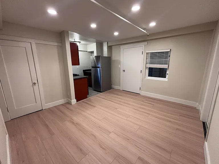 930 Sutter Street — Photo 8