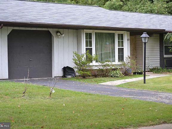 3rd image of 2800 Brewster Rd