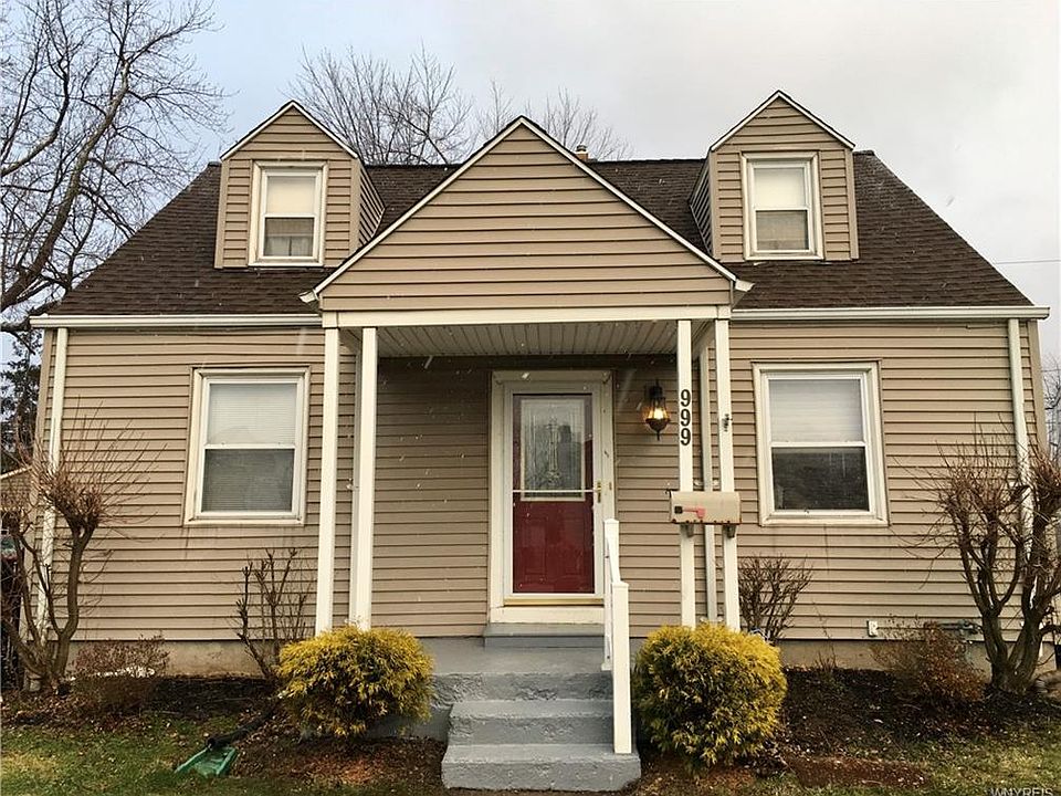 1st image of 999 Parker Blvd