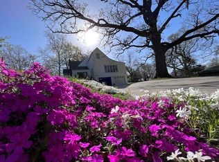 501 NE Barnes Ave, Gladstone, MO 64118