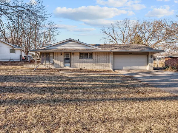 2956 Hubbell Ave, Des Moines, IA 50317