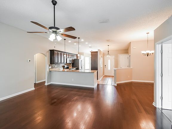 4th image of 3279 Chad Bourne Dr