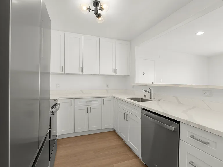 70 Crestline Dr #6 — Photo 12