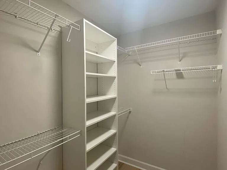 Renovated Studios, 1, & 2 bed apartments! — Photo 8