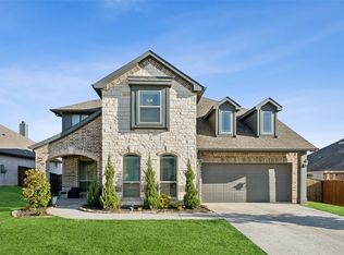 909 Timber Ridge Dr, Justin, TX 76247