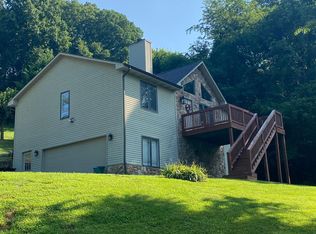 6151 Corntassel Ln, Roanoke, VA 24018