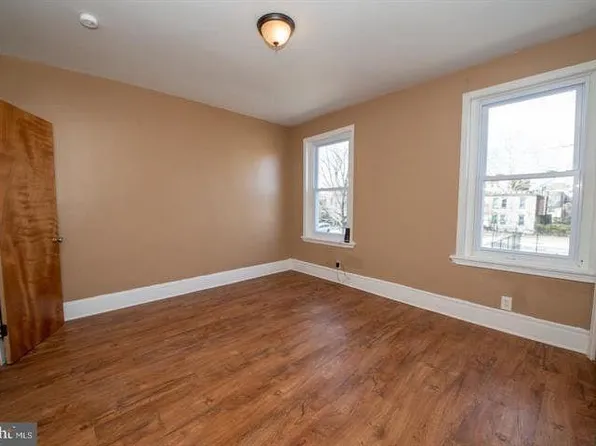 509 N Paxon St, Philadelphia, PA 19131