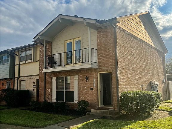 2nd image of 4016 Laura Leigh Ln