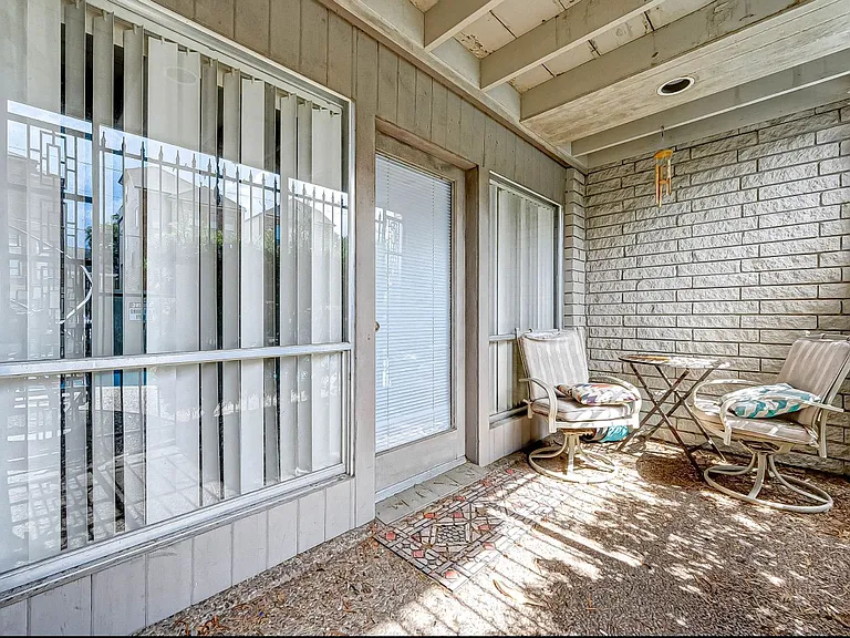 3910 McDuffie — Photo 33