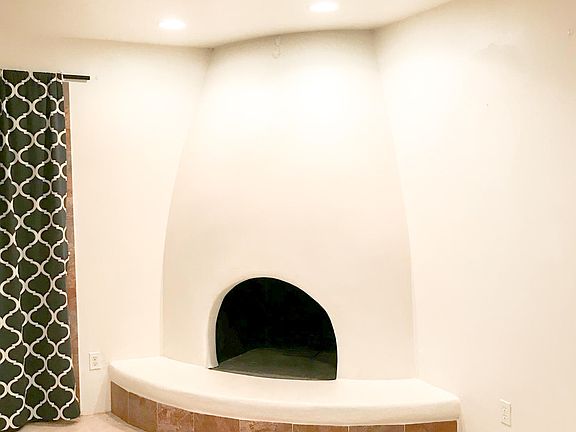 5th image of 3315 N Manor Dr