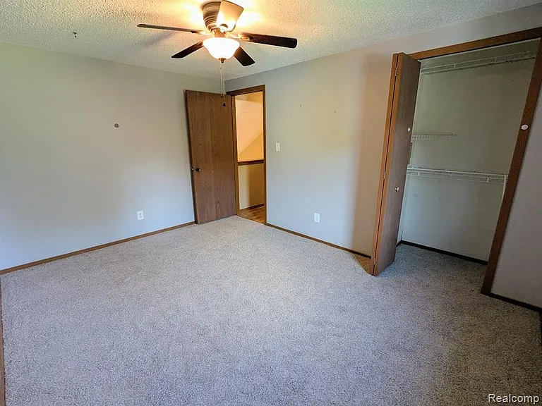 2316 Crescent Lake Rd — Photo 7