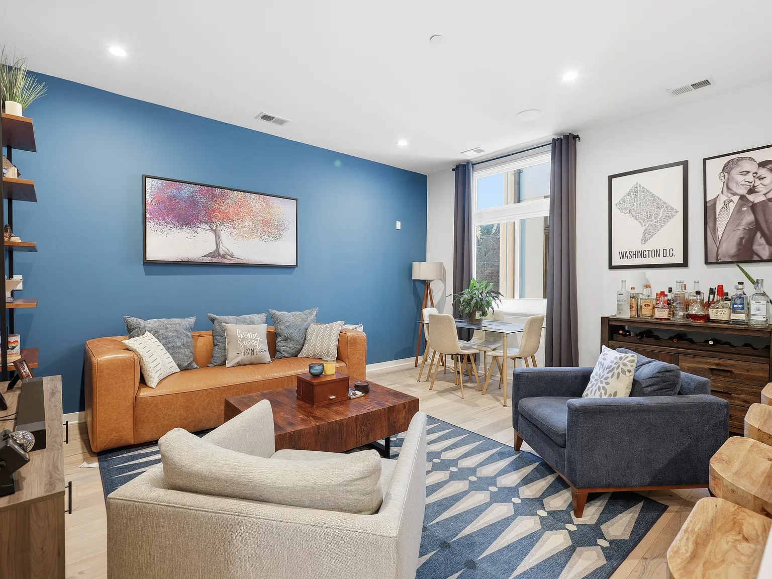 2 bed, 843 sqft, $2,800 — Photo 3