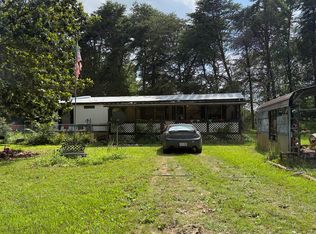 819 Ramseur Julian Rd, Ramseur, NC 27316