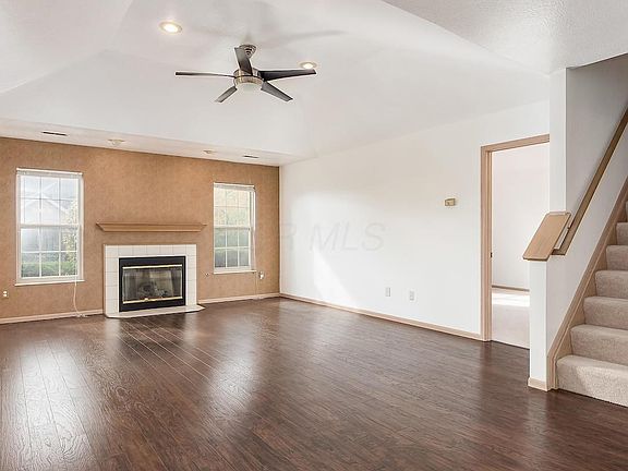 2nd image of 3045 Pine Manor Blvd