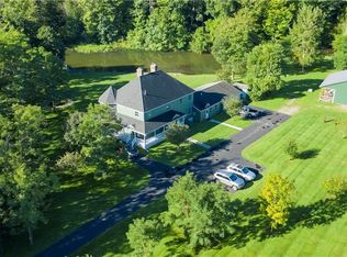 4061 Cedarvale Rd, Syracuse, NY 13215