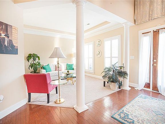 3rd image of 4485 Alderny Cir