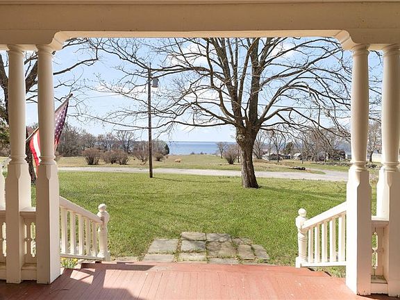 2nd image of 75 Atlantic Ave