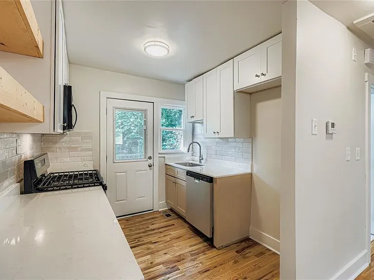 1191 Beechview Dr SE — Photo 11