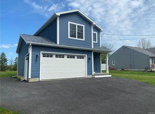 1184 Van Vleck Rd, Syracuse, NY 13209